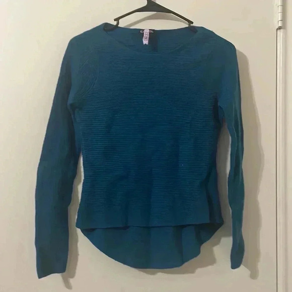 Express Merino Wool Sweater Size XS - Picture 1 of 6